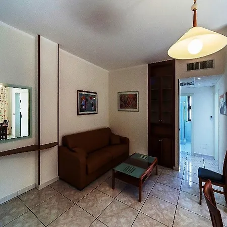 Trilocale Chiara Residence Baia Blu Casa vacanze *